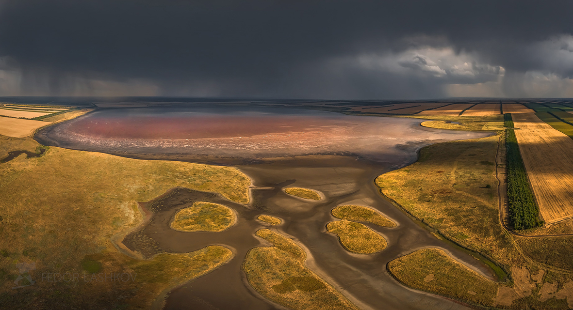 Гроза над Солёным озером