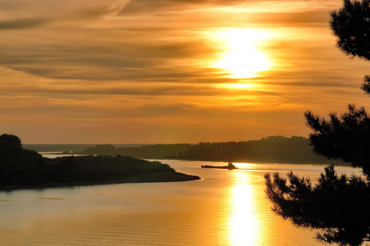 Закат над Томью.