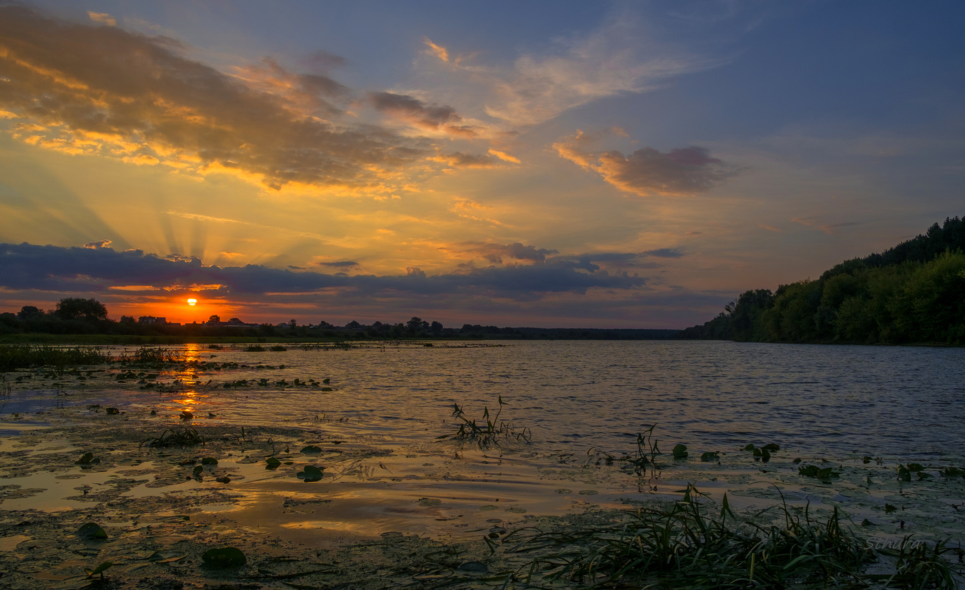 Исток. Утро.