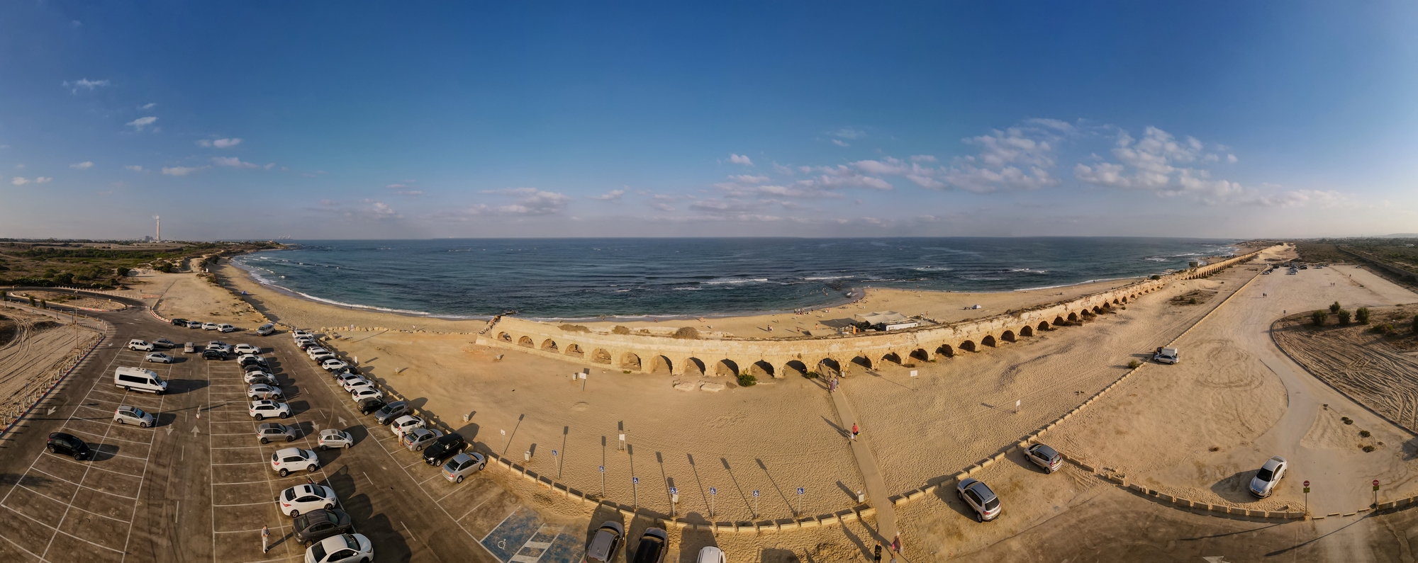 Обнимая море