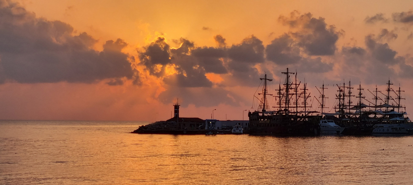 Утро на море...