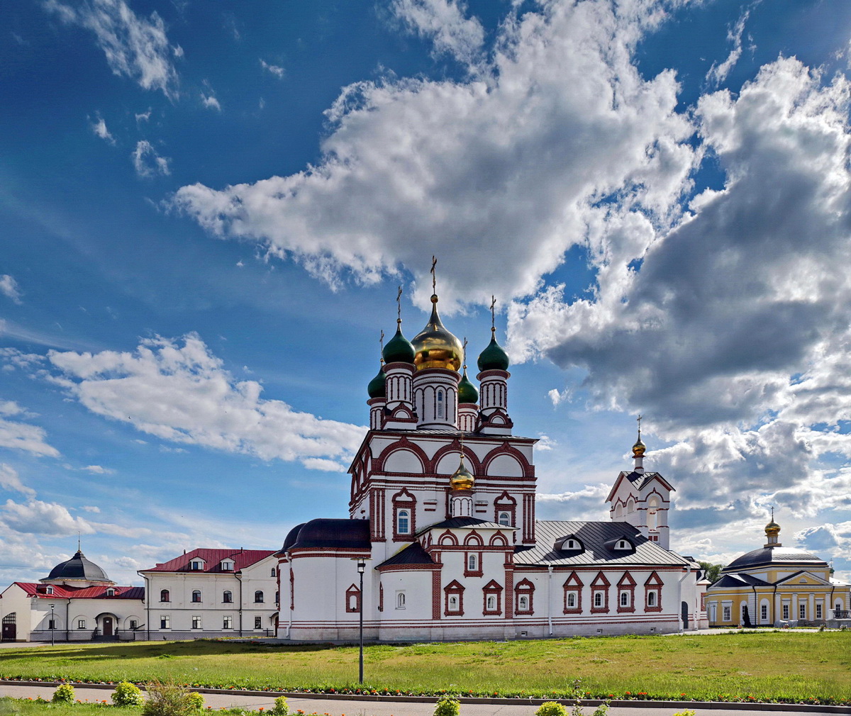 Варницы. Троице-Варницкий монастырь.