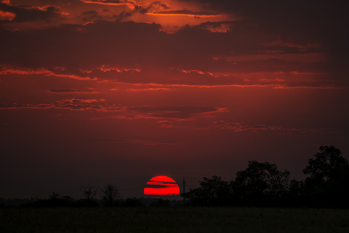 За минуту до заката