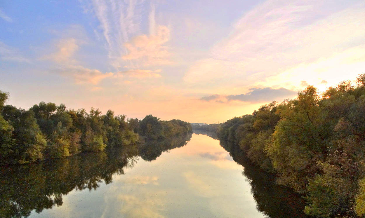 Тихий осенний вечер на Оке