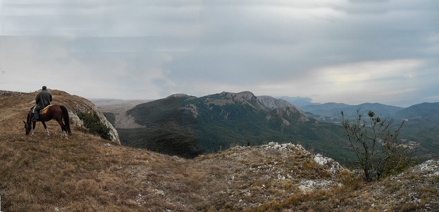 Задумчивые горы.