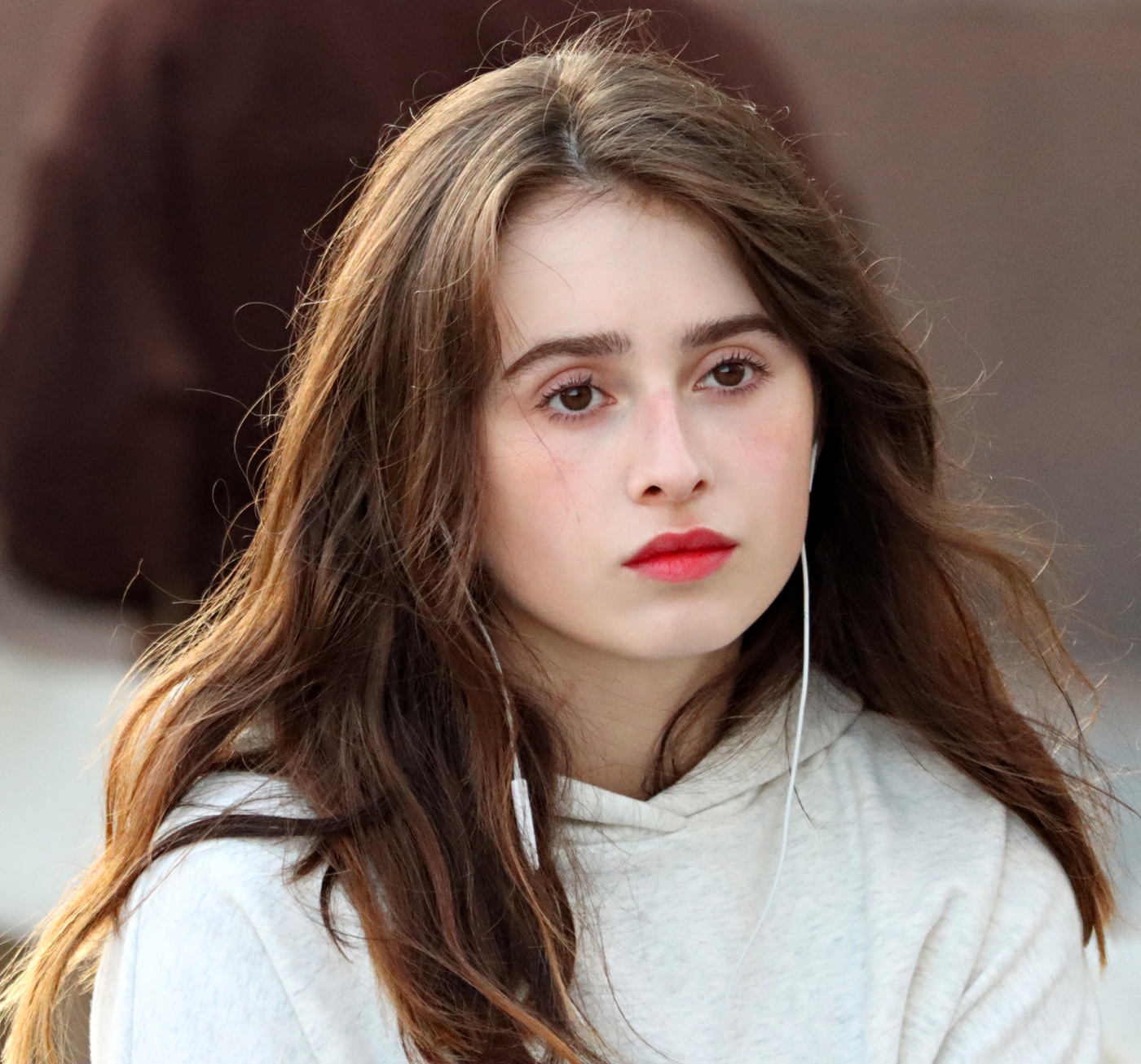 Просто прохожая