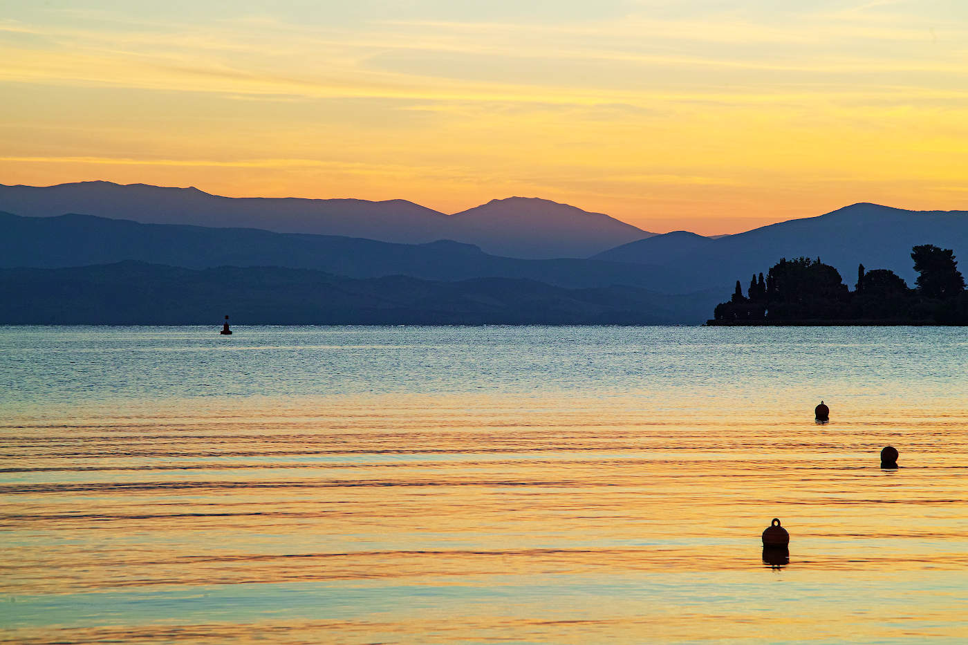 Предрассветные мгновения