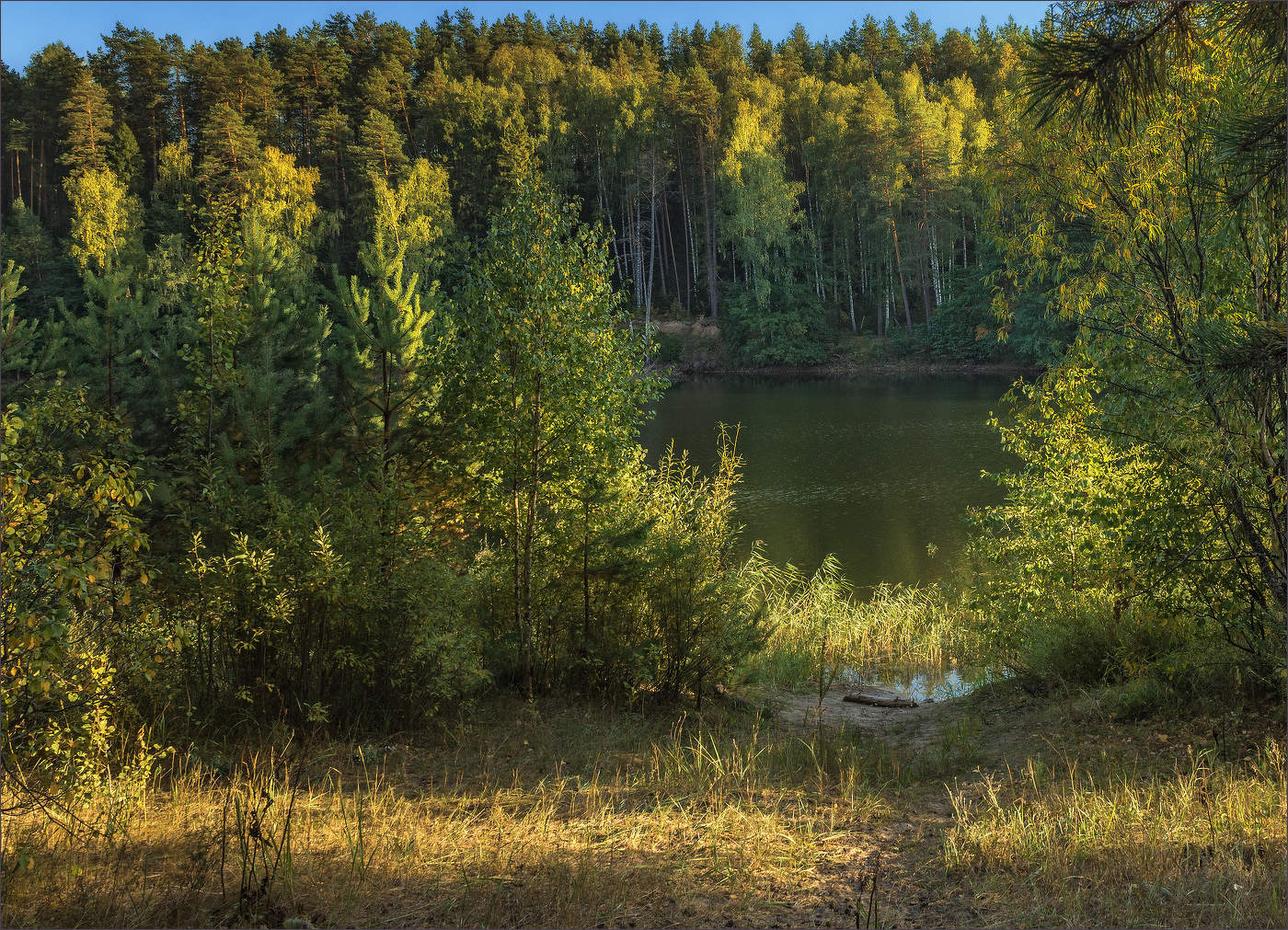 На озере Глухом