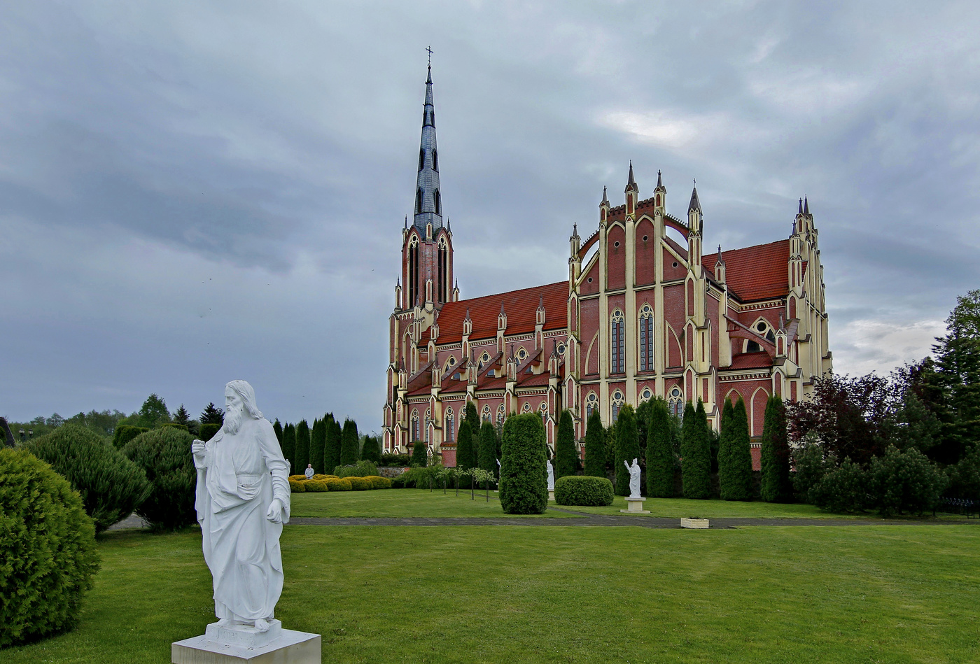 Костёл в Гервятах.