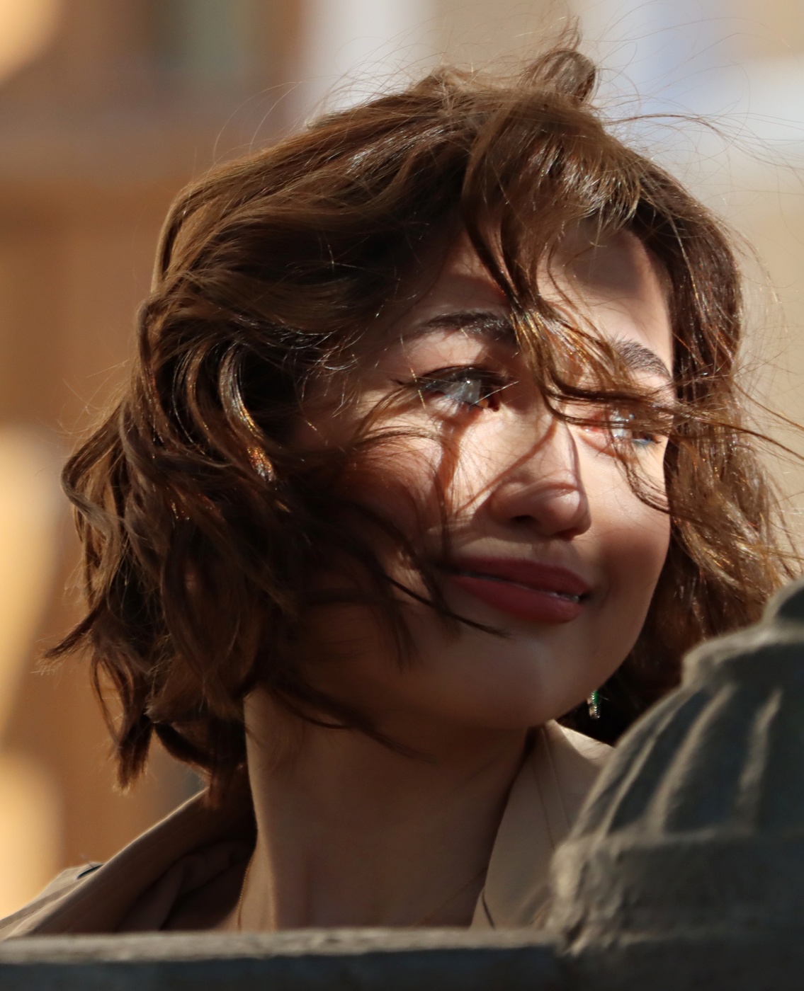 Просто прохожая