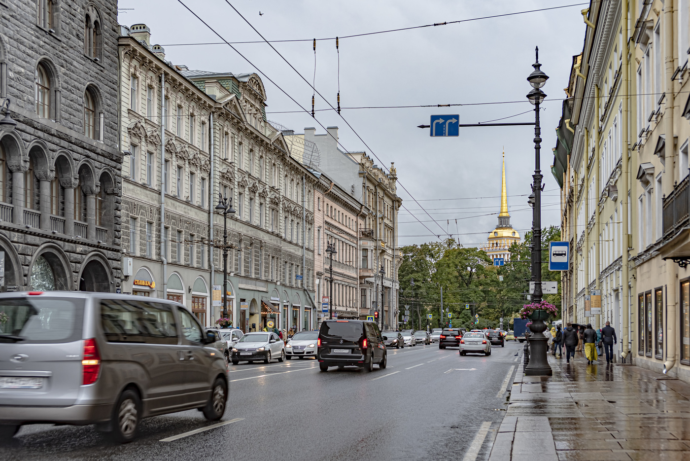 Обычным Питерским днем