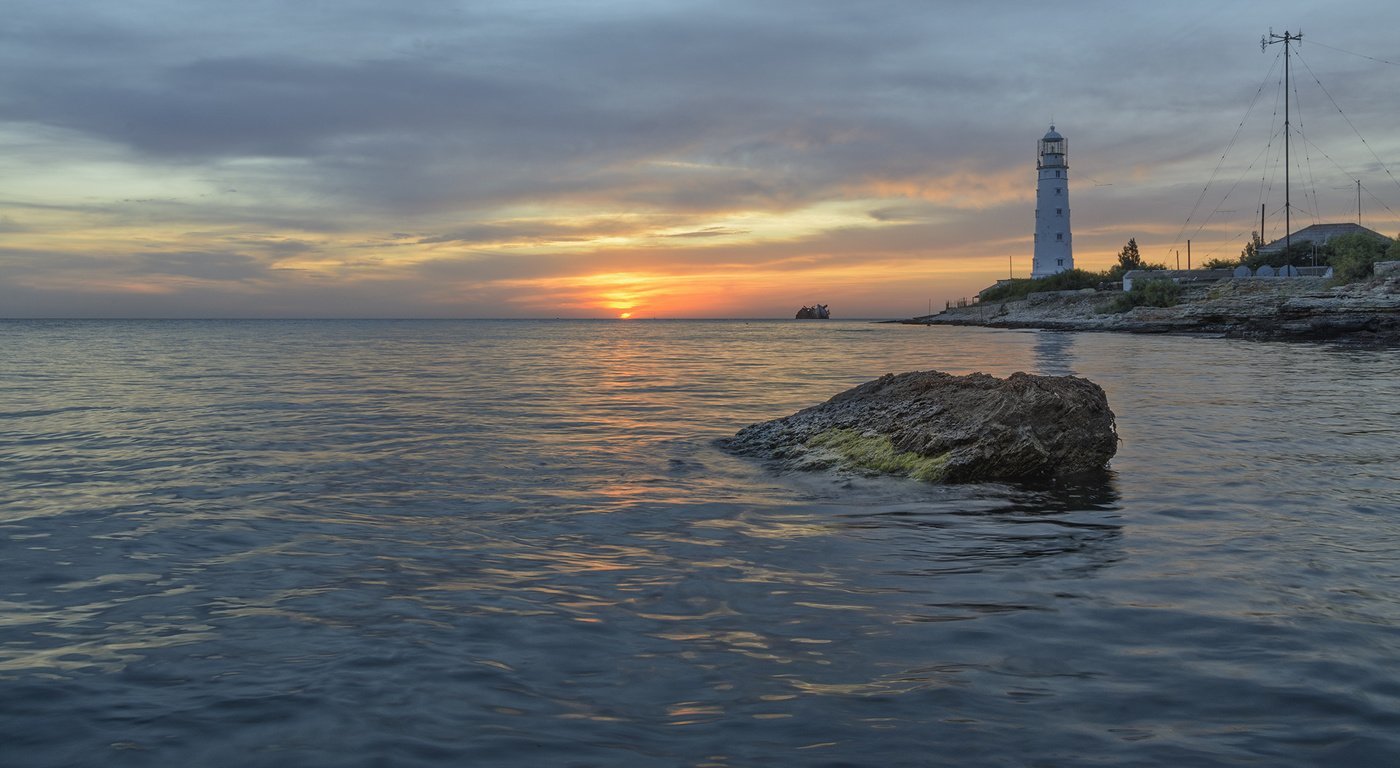 *Вечер в Крыму.**