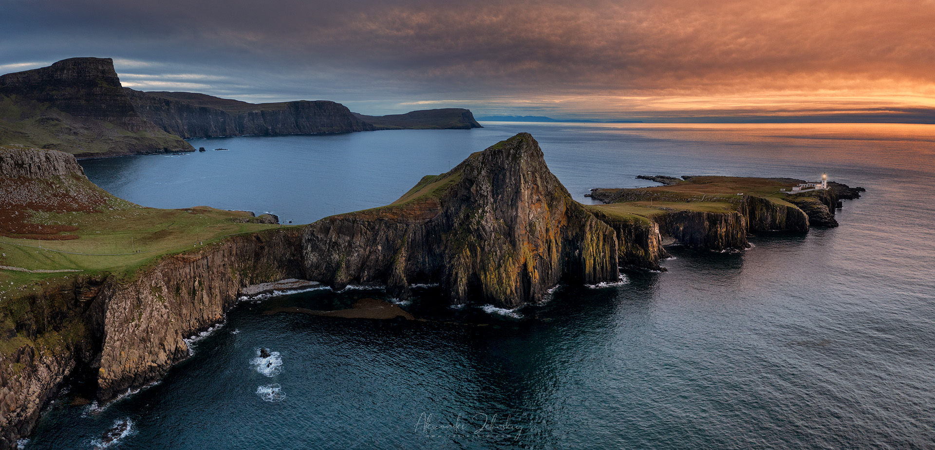 Нейст Пойнт