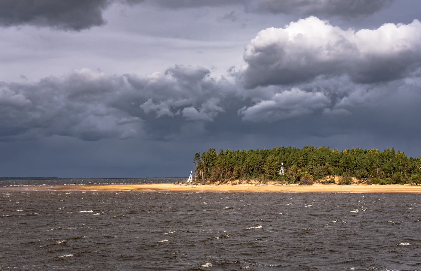 Солнечный берег