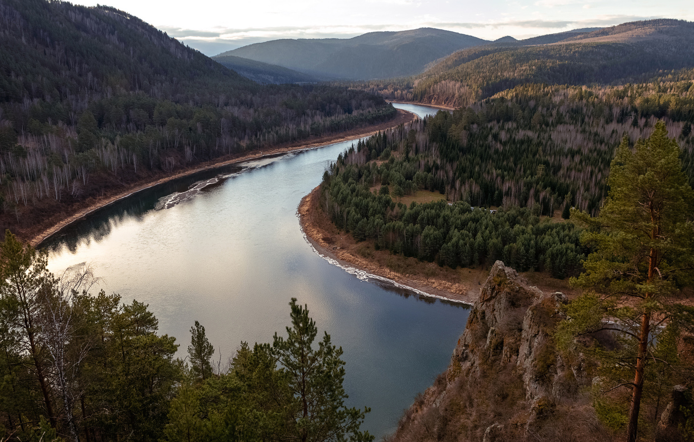 Поворот реки