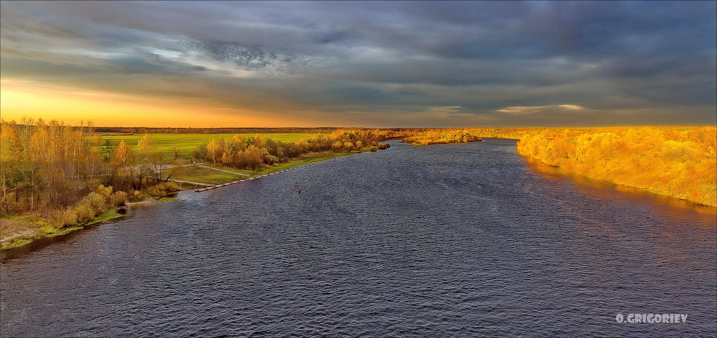 Река… Закат... бескрайние просторы…