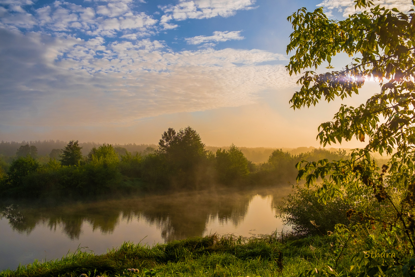 Утро на озере Сосновое.
