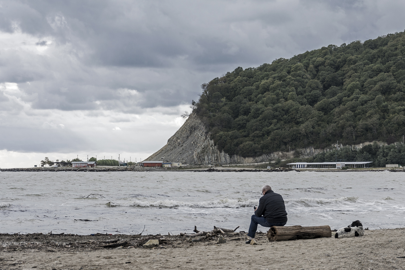 Пасмурный день.