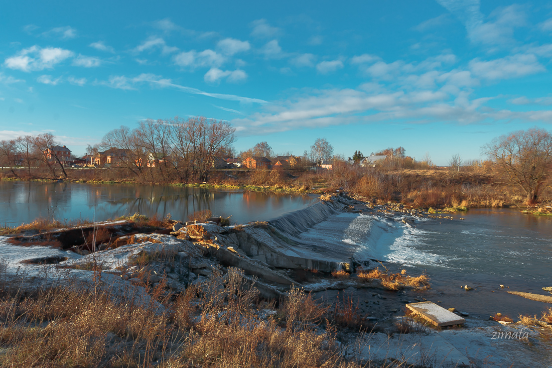 водопад на реке Осетр