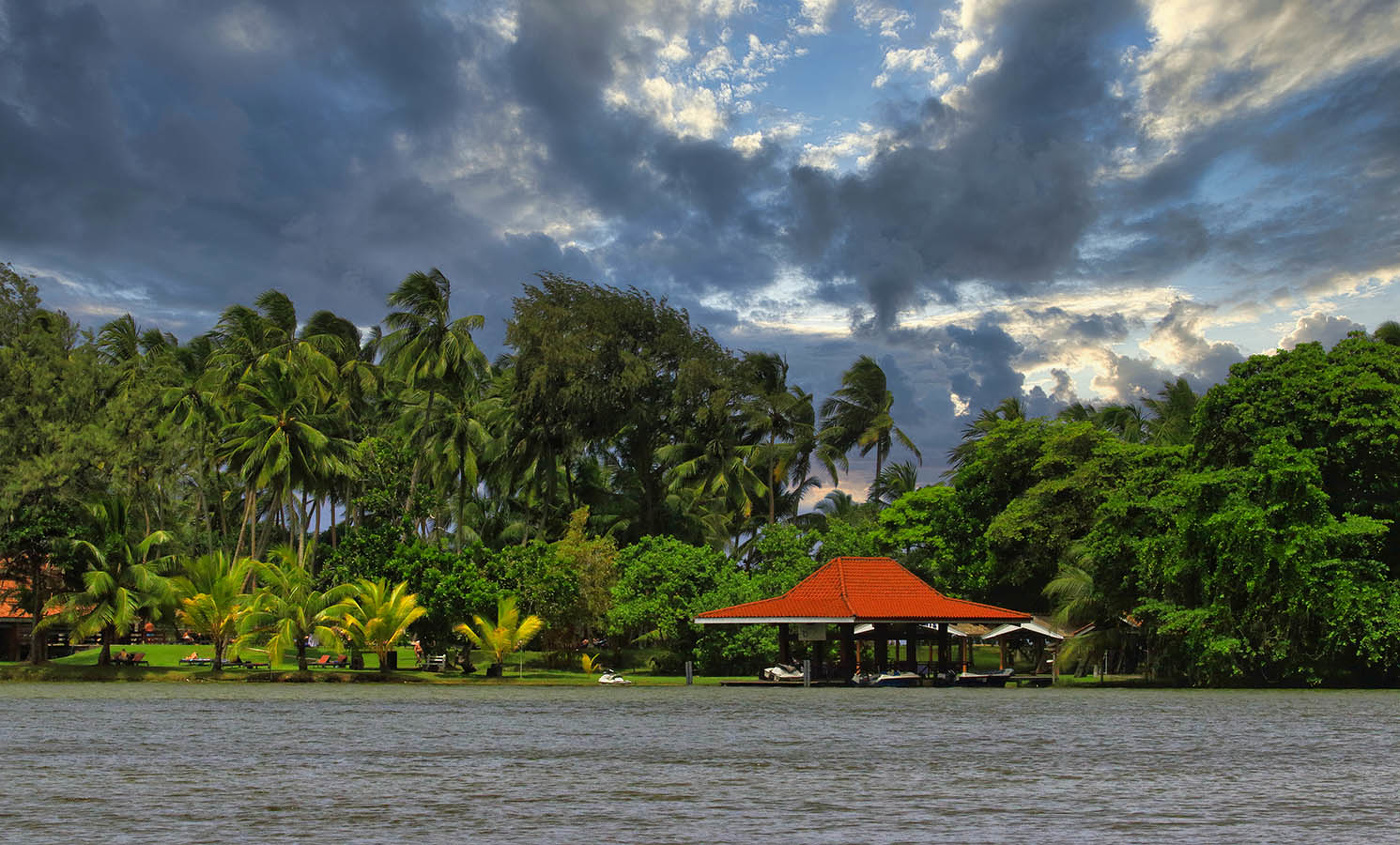 Река Бентота