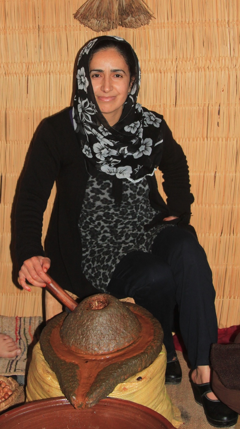 Так делают аргановое масло