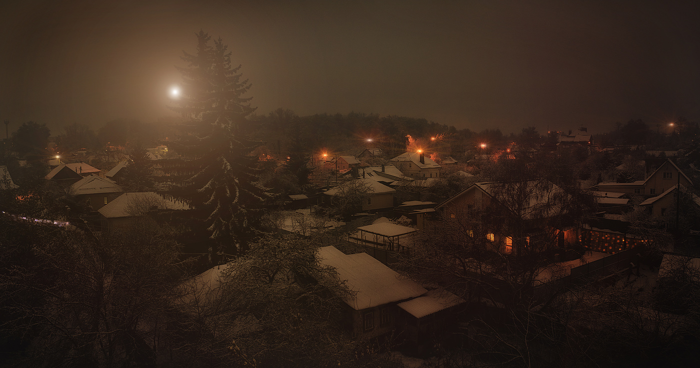 Декабрьским вечерком..