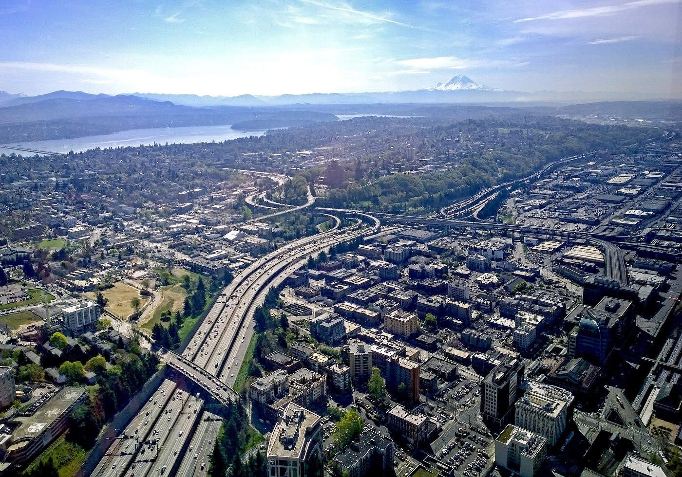 Город у Горы...