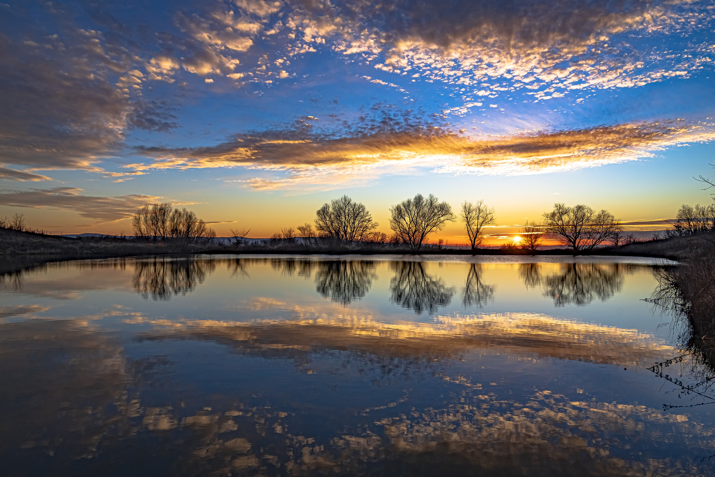 Вечер на озере