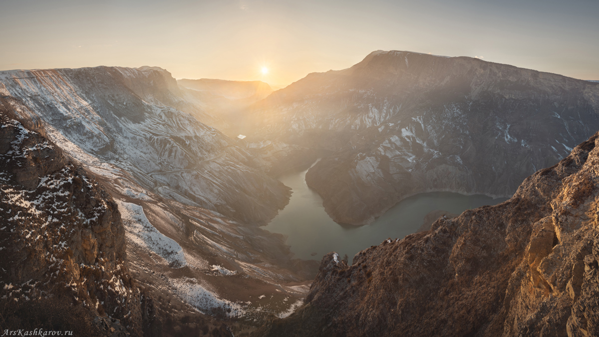 "Главный Сулакский каньон"