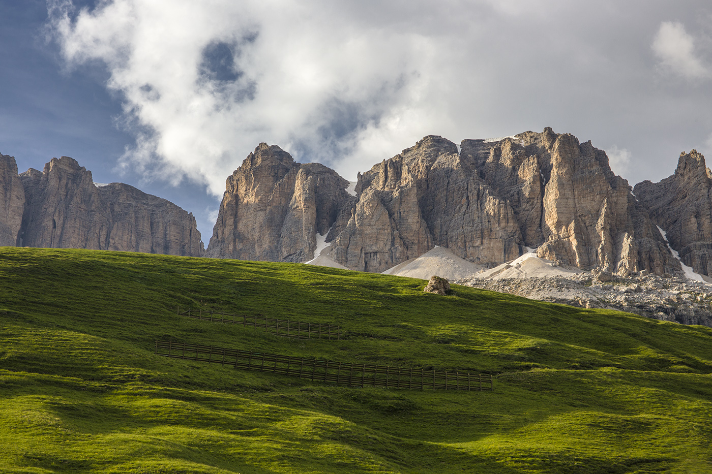 Скальный массив