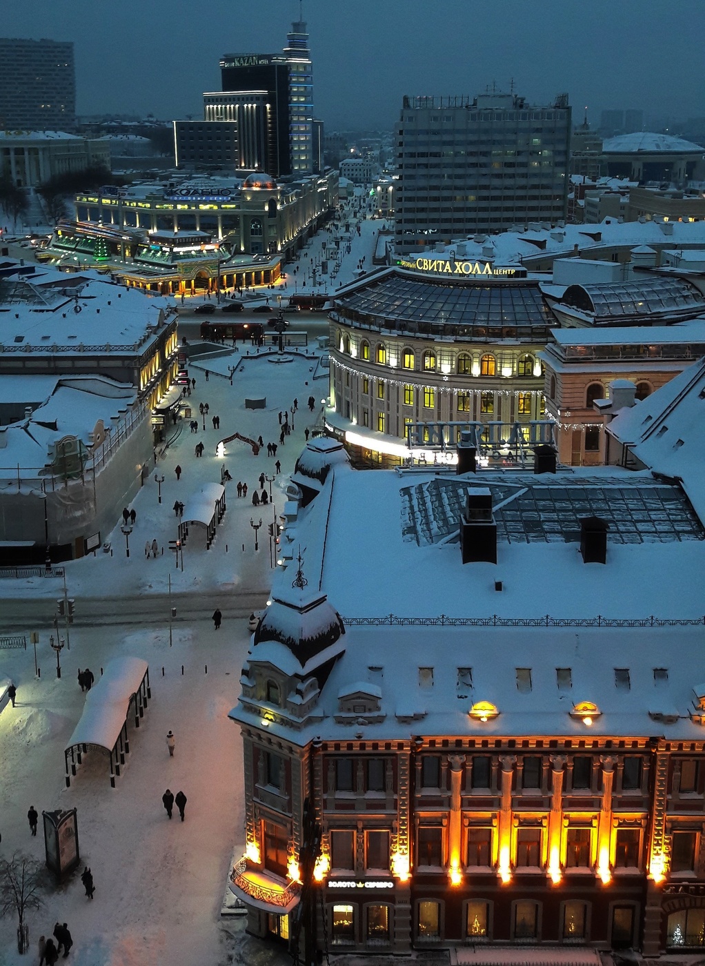 Вечерний променад