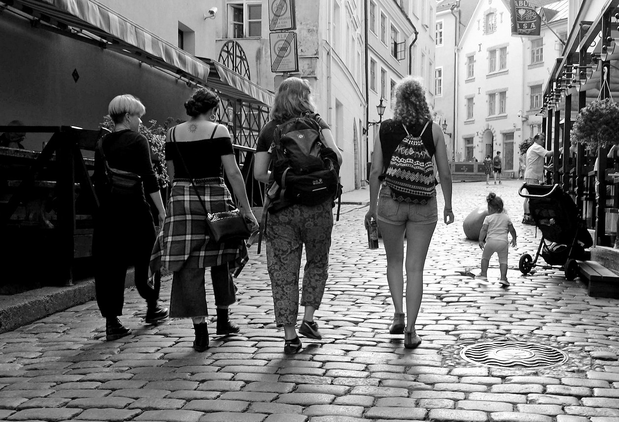 Все за мной! Не отставать!