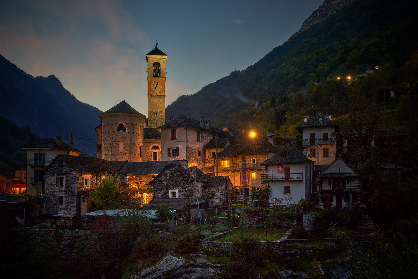 Прогулки по Lavertezzo