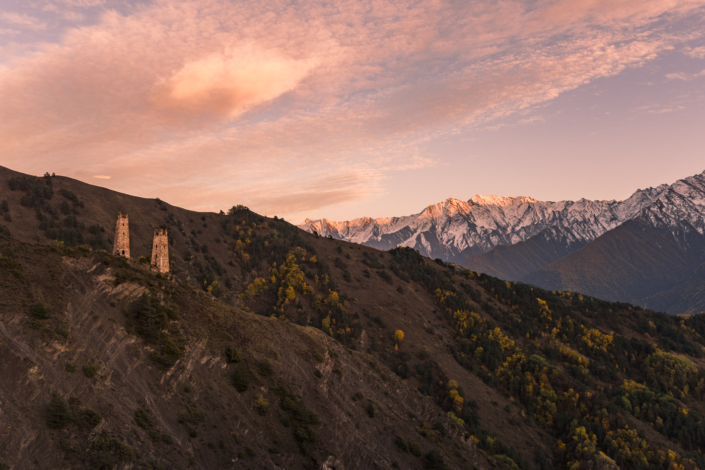 Башни двух соперниц