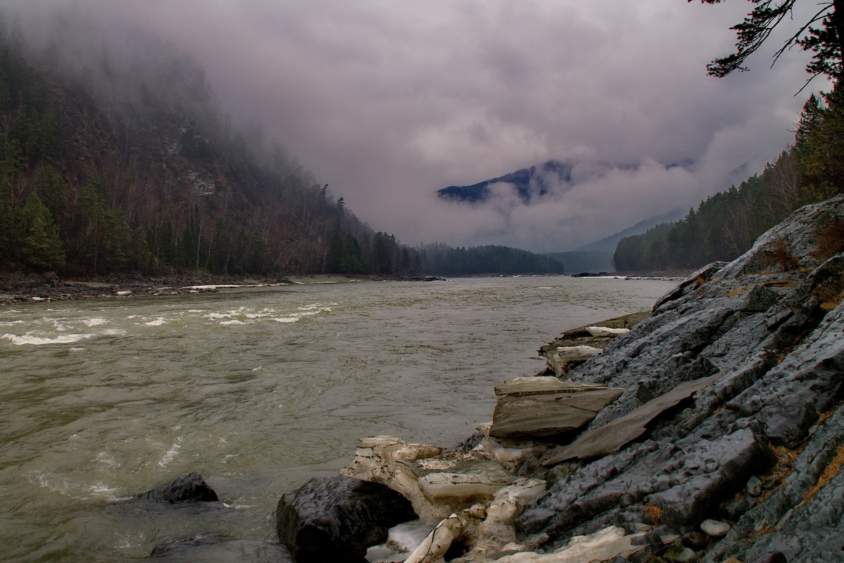 *Пасмурный вечер.**