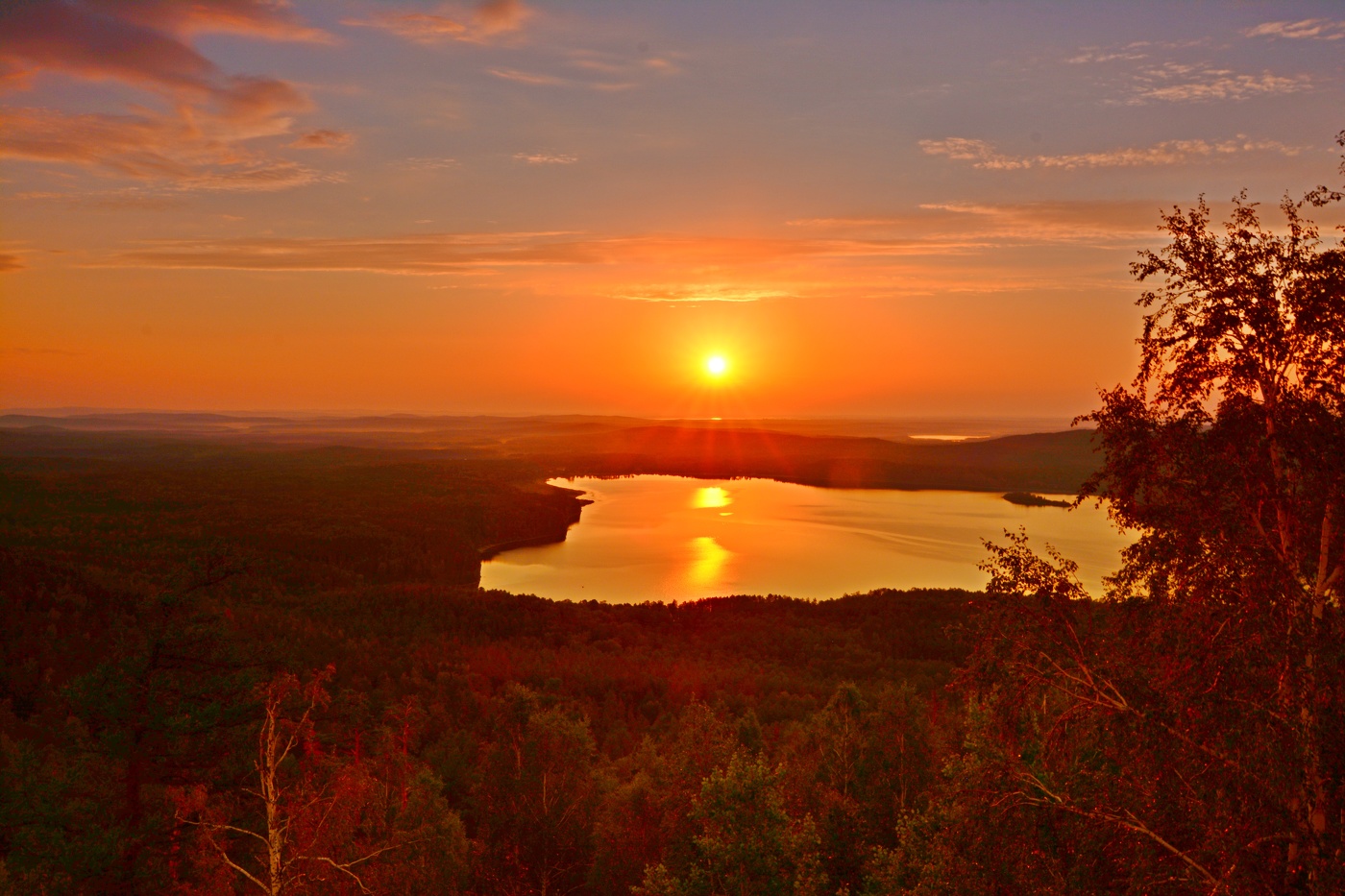 Восход. Озеро Аракуль.
