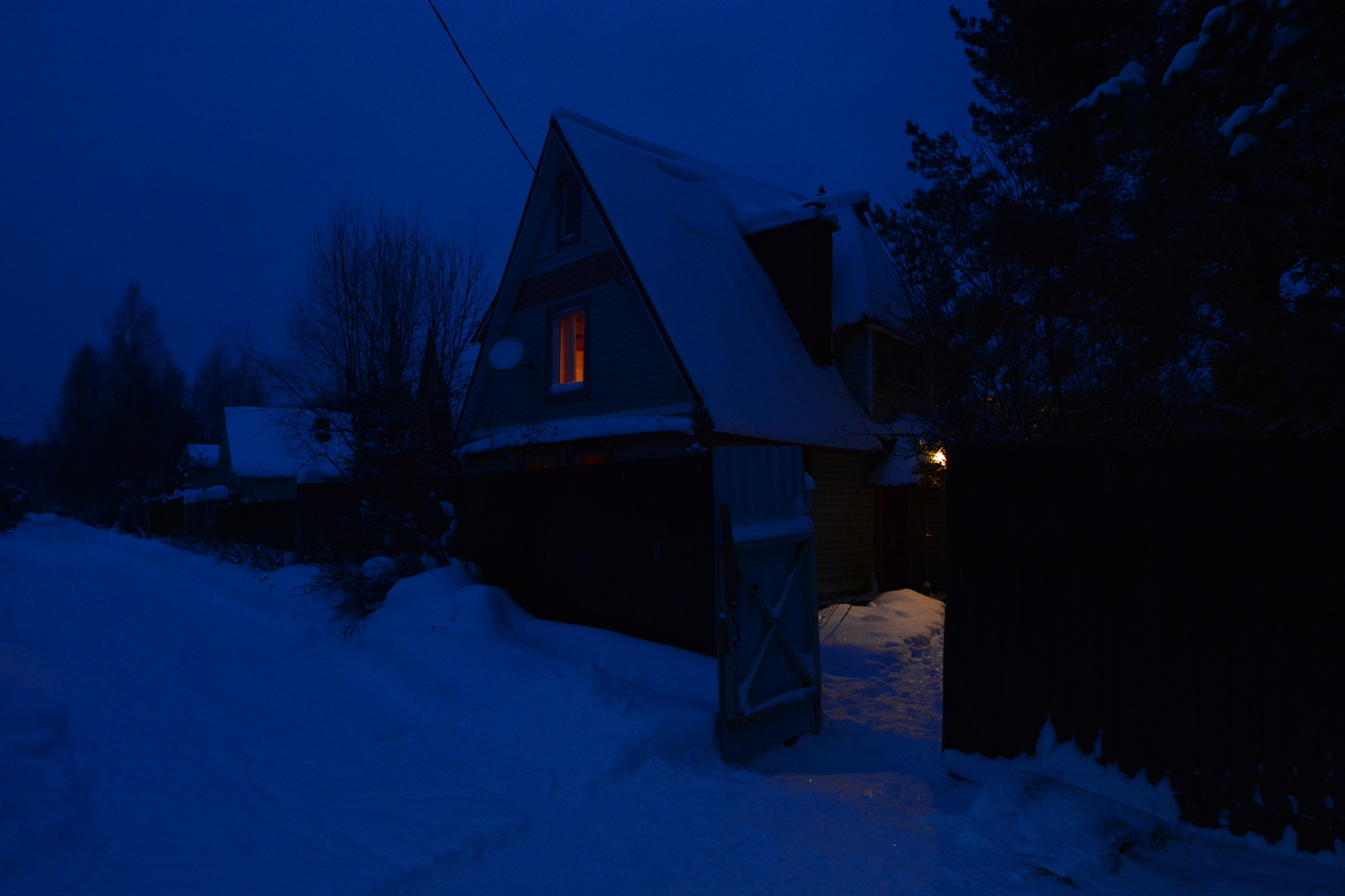 "Прекрасен зимний, поздний вечер ..."