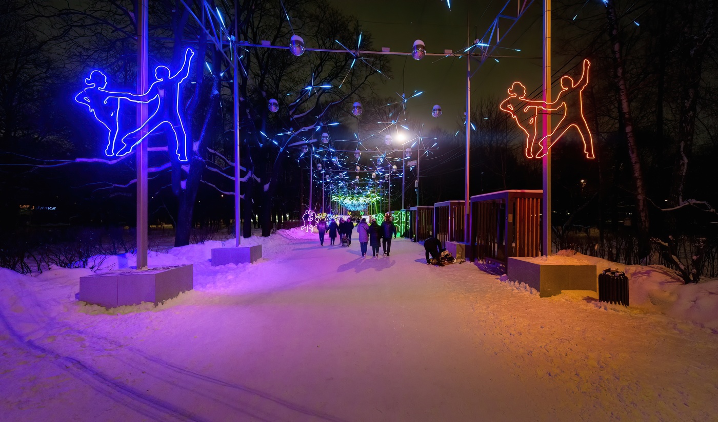 "Танцующая аллея" в парке Сокольники - 2