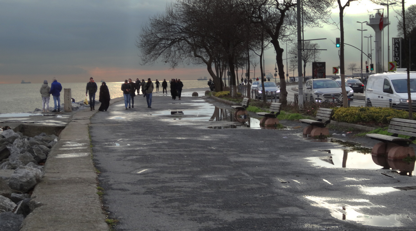 Кругом вода