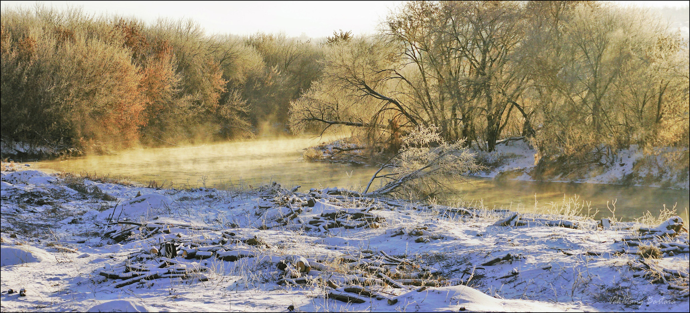 Река. Мороз. Прекрасный день