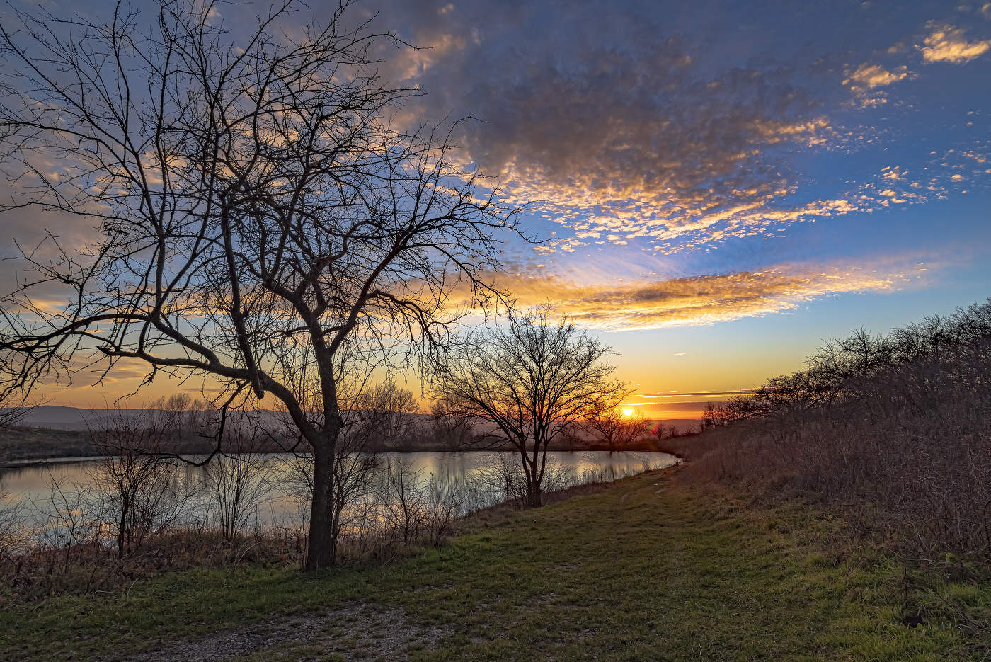 Уходящий день