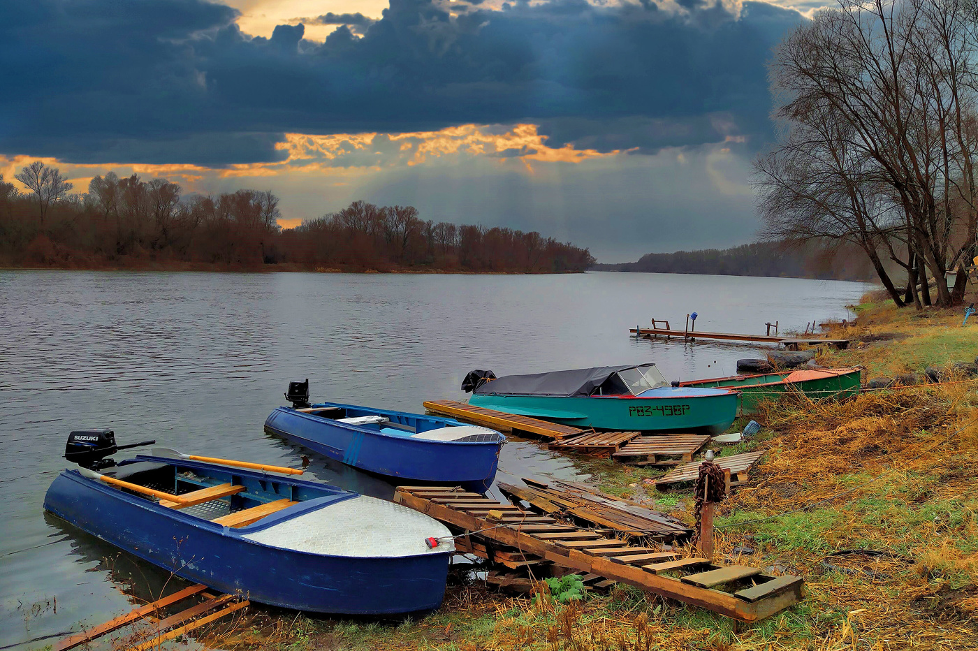 Мёртвыё сезон.