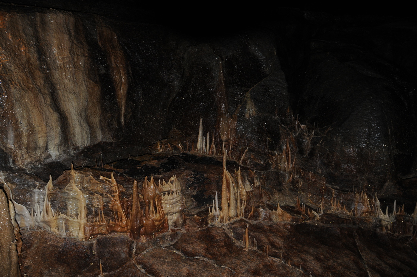 из серии Подземные города