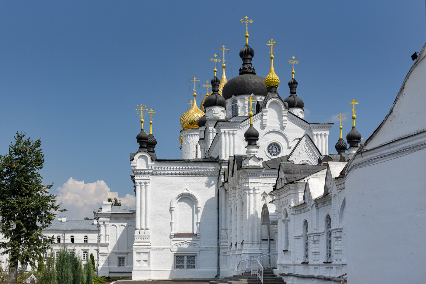 Богоявленско-Анастасиин Монастырь