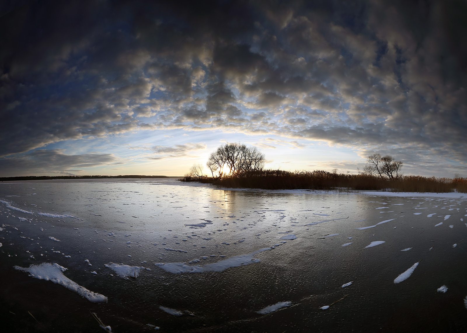 ледяная симметрия