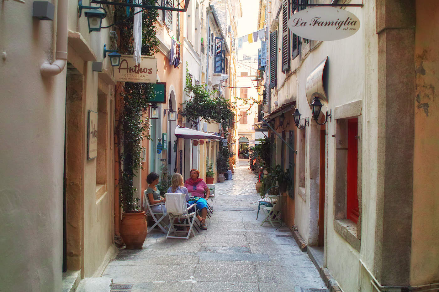 Встреча подружек