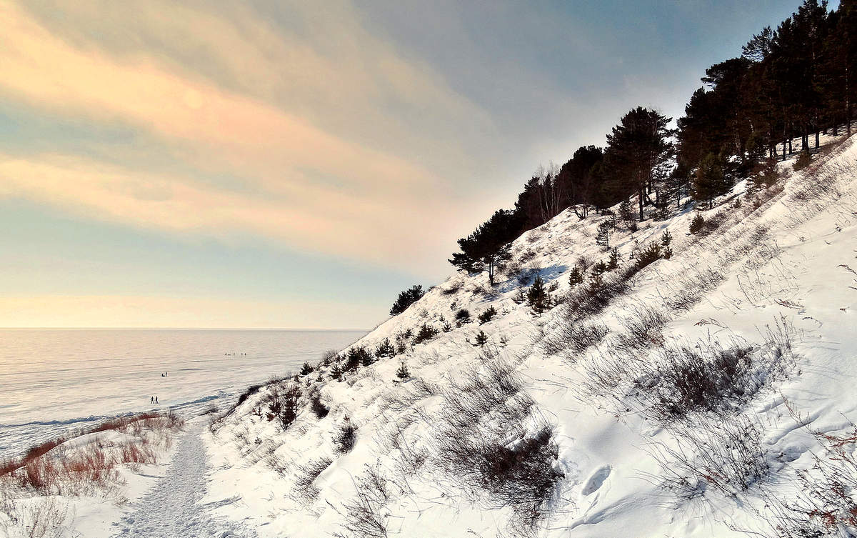 На склоне гор Байкала