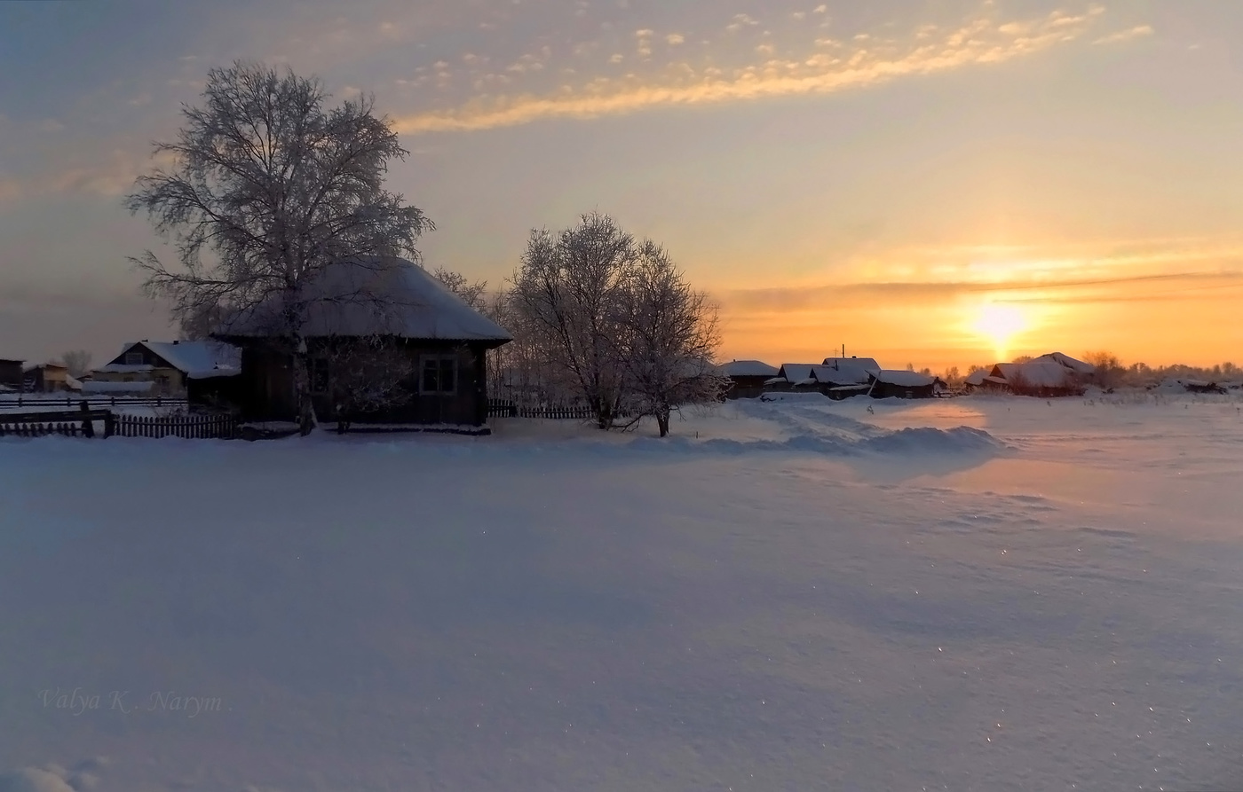 Деревенский зимний вечер