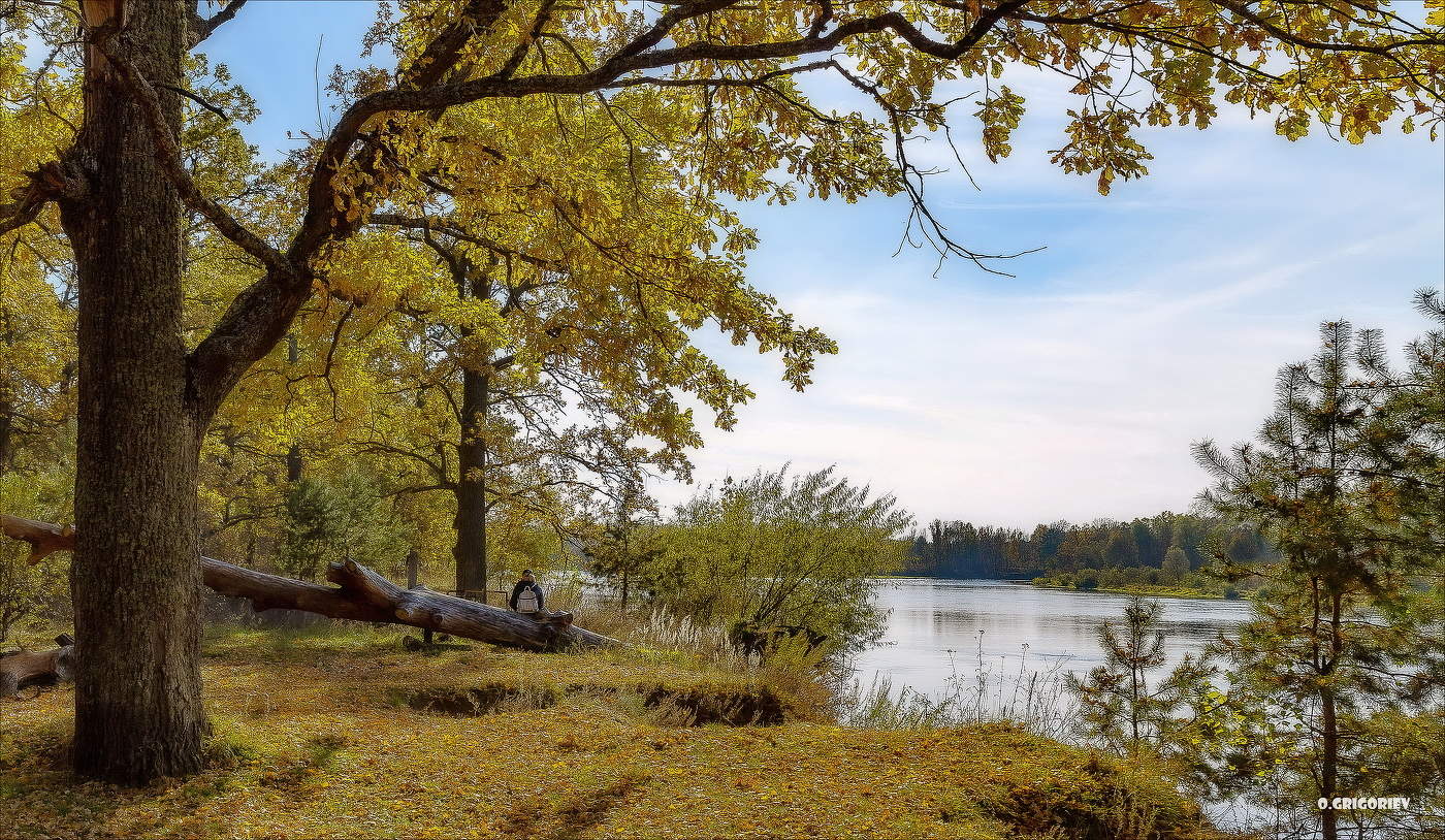 На берегу реки Осенней...