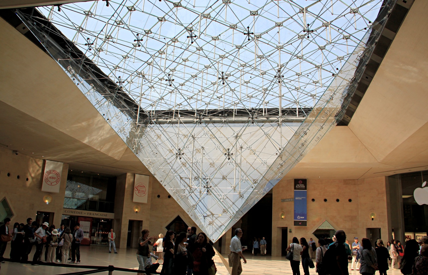 Лувр изнутри